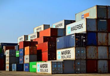 Big warehouse are most friendly for new shipping.